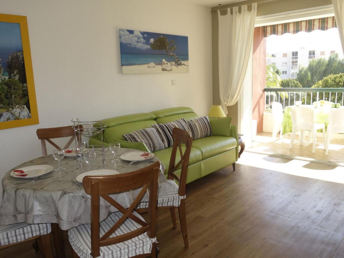 Apartment Hameau De Provence By Interhome Бандол Екстериор снимка