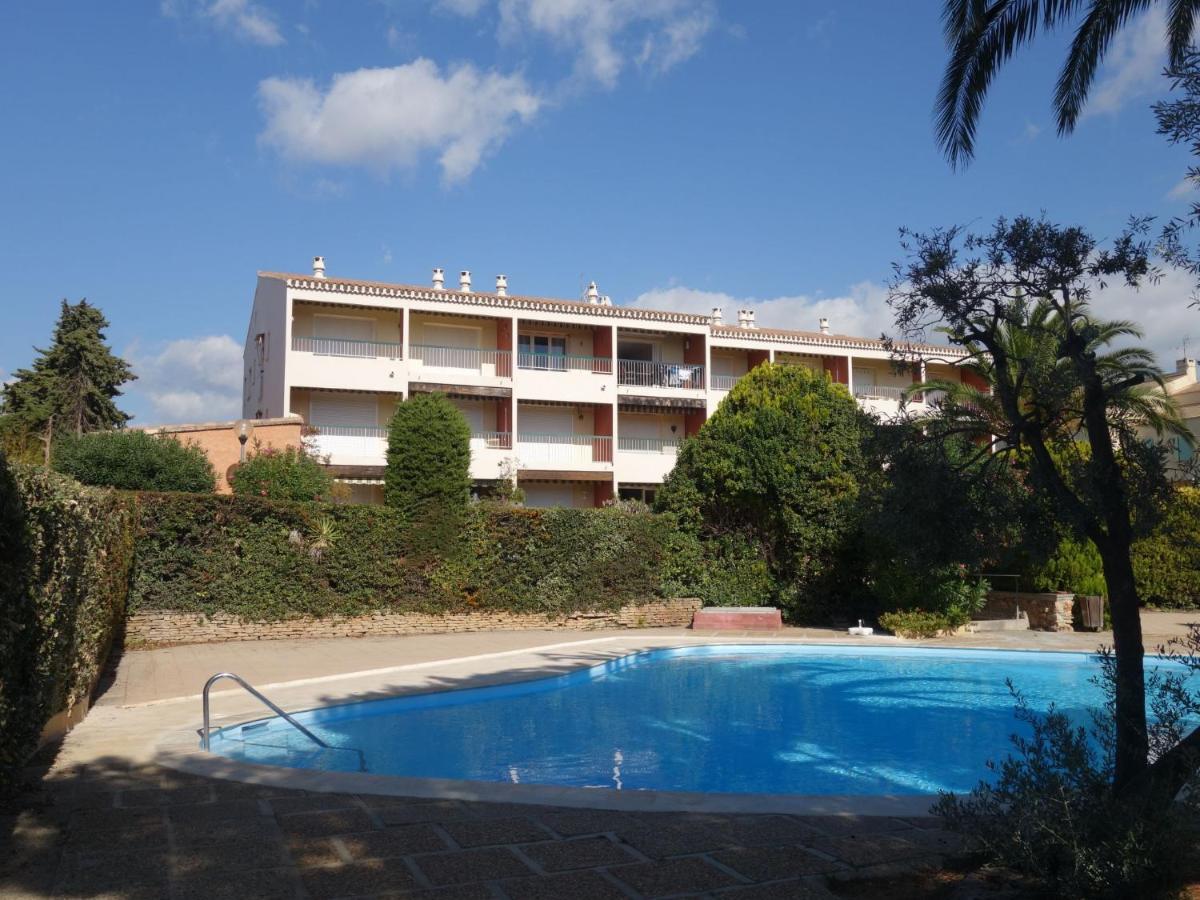 Apartment Hameau De Provence By Interhome Бандол Екстериор снимка
